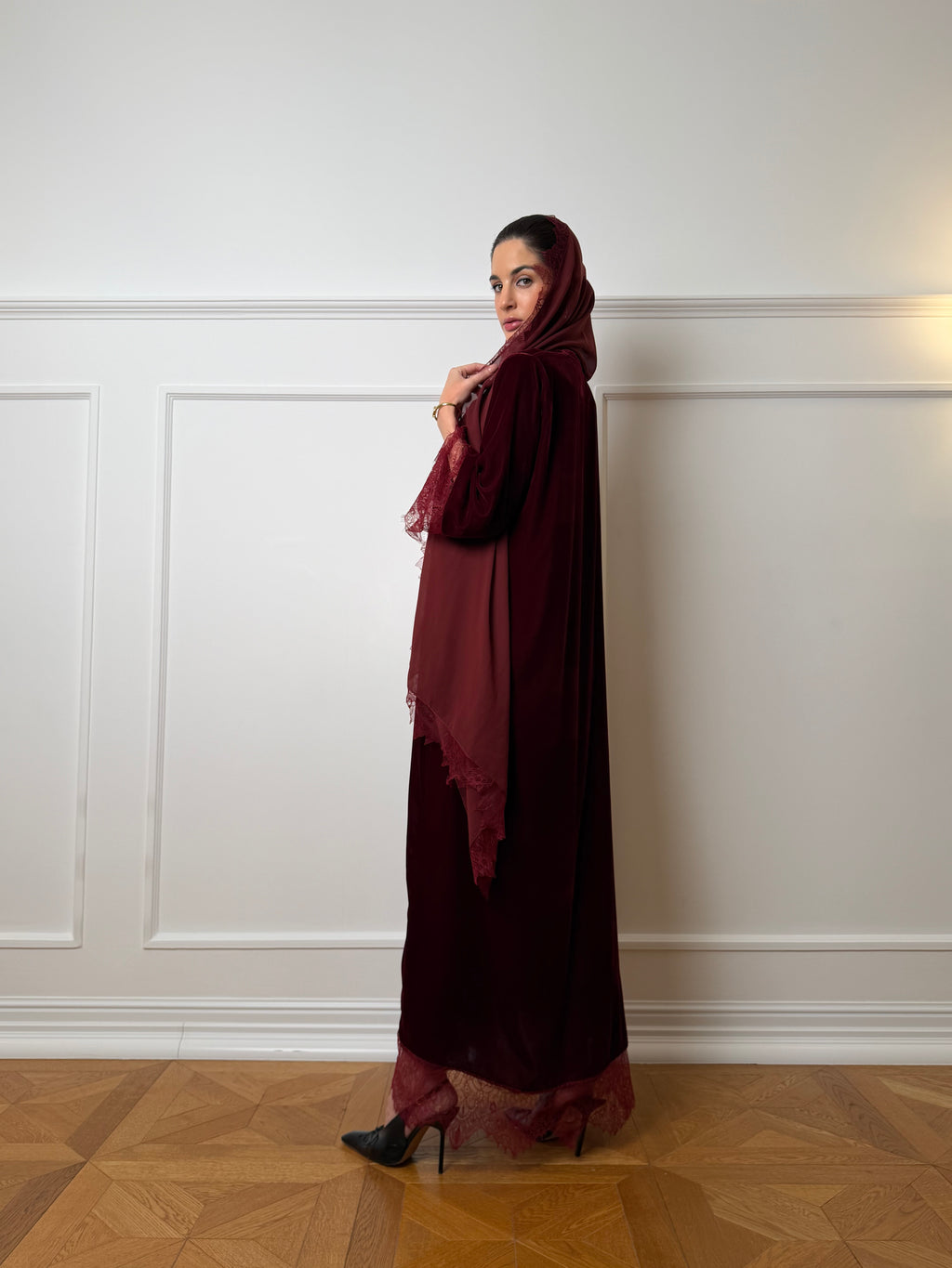TRP-15 Abaya