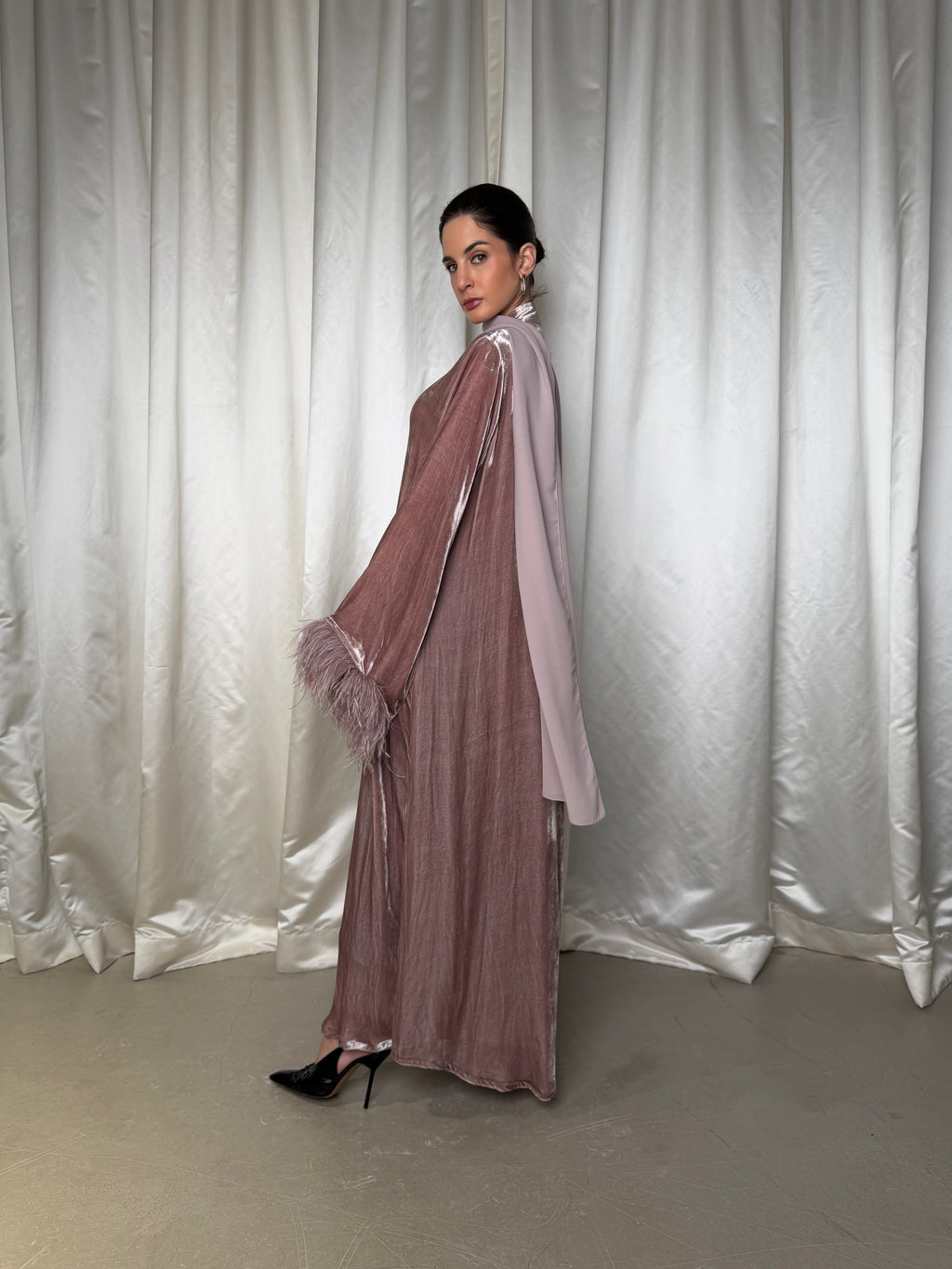 TRP-18 Abaya