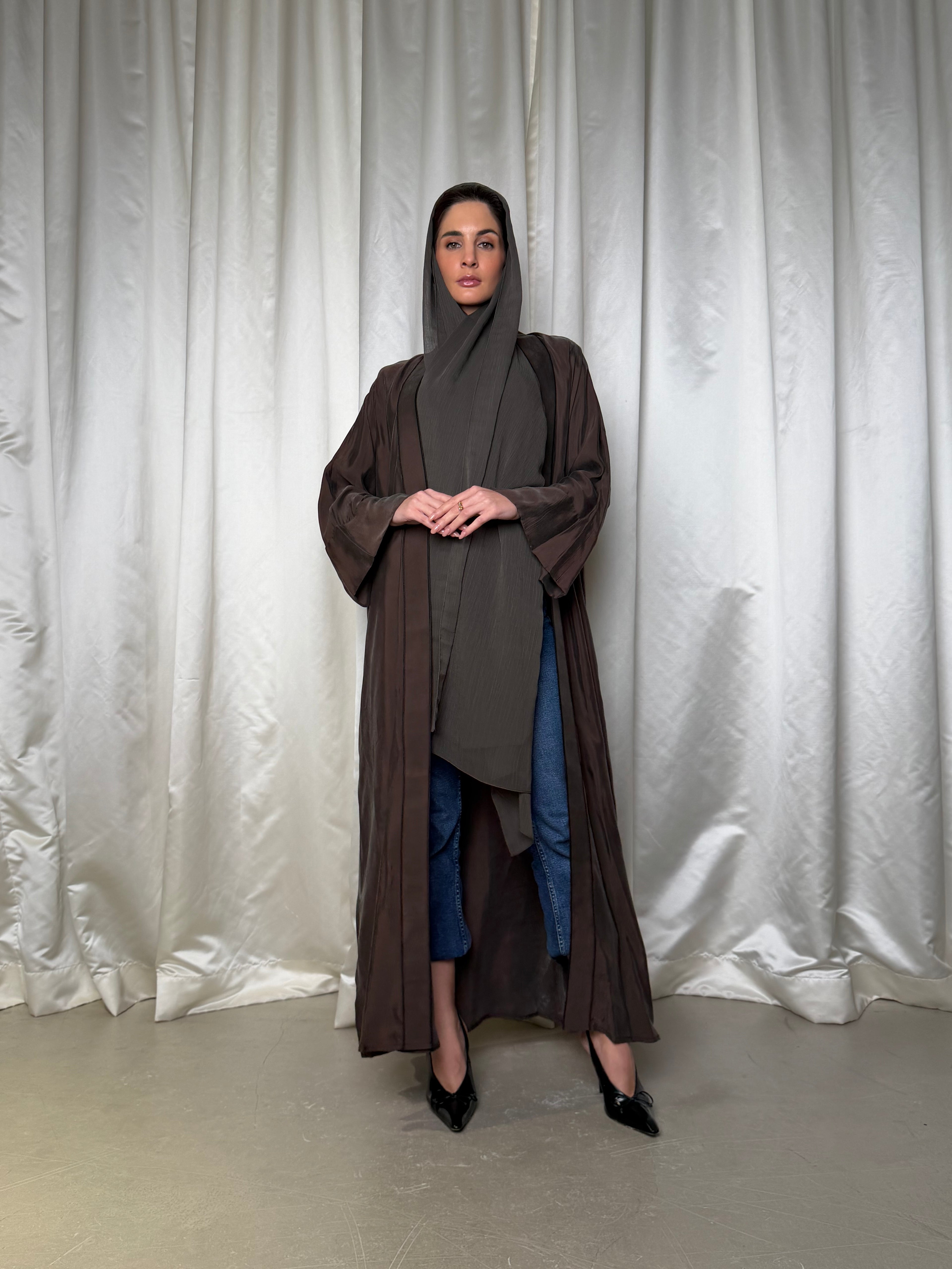 TRP-21 Abaya