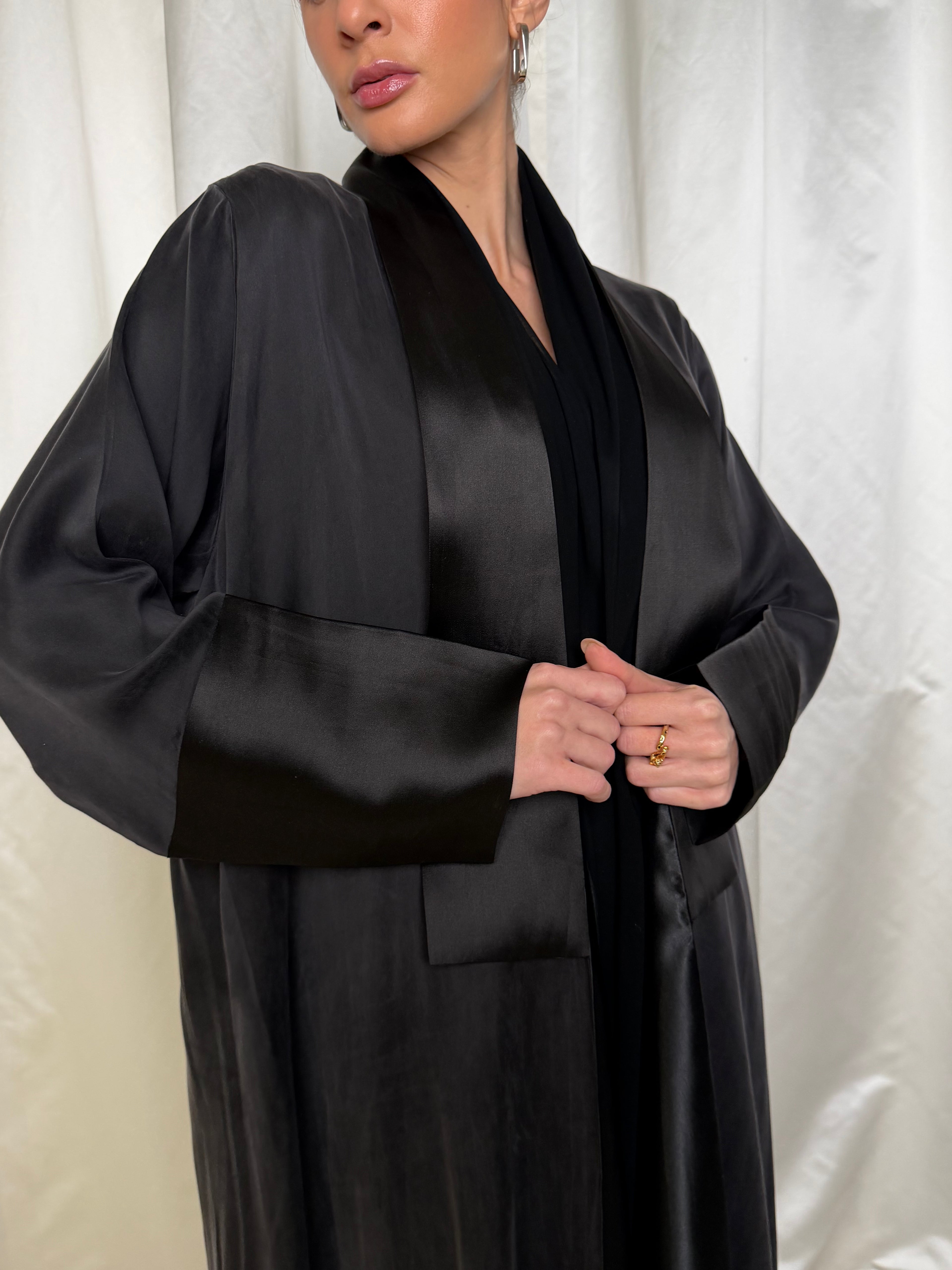 TRP-20 Abaya