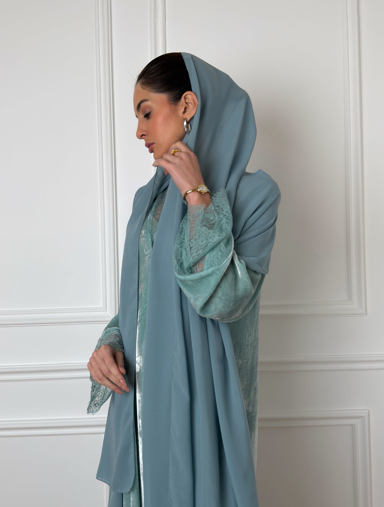 TRP-17 Abaya