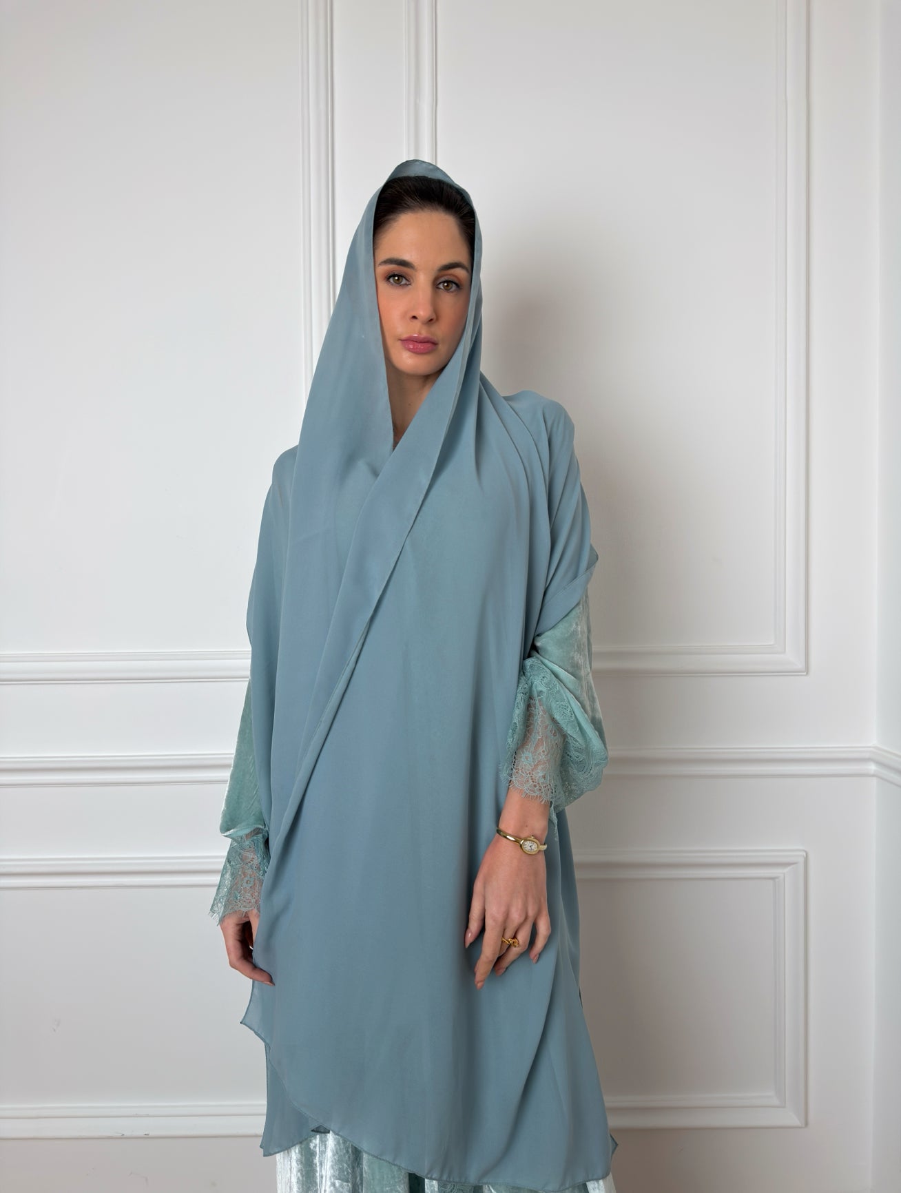 TRP-17 Abaya