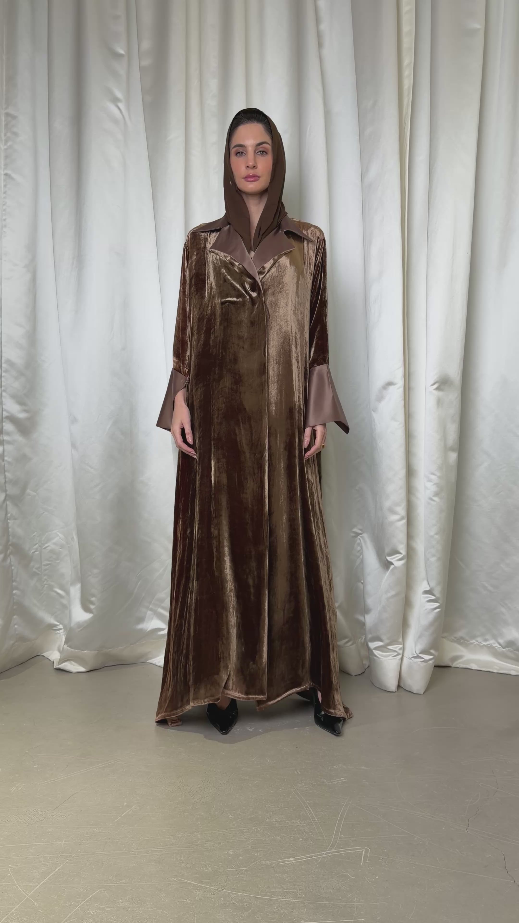 TRP-24 Abaya
